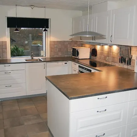 5 Bedroom Pet Friendly In Blavand Tatil Evi