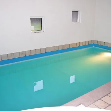 5 Bedroom Pet Friendly In Blavand *
