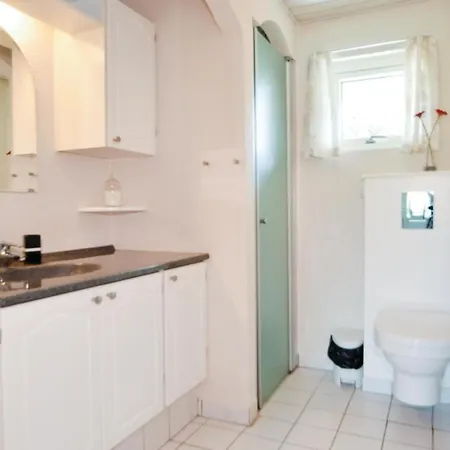 5 Bedroom Pet Friendly In Blavand * Ho