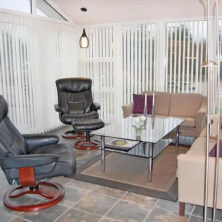 Tatil Evi 5 Bedroom Pet Friendly In Blavand