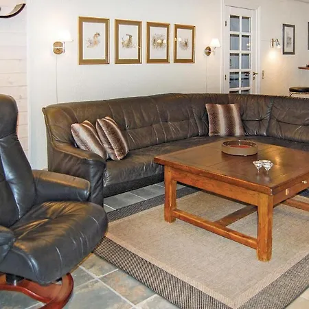 5 Bedroom Pet Friendly In Blavand Tatil Evi